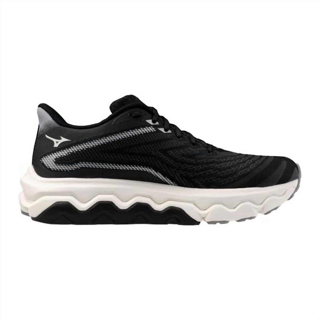 women's wave horizon 8 running shoe in black-white