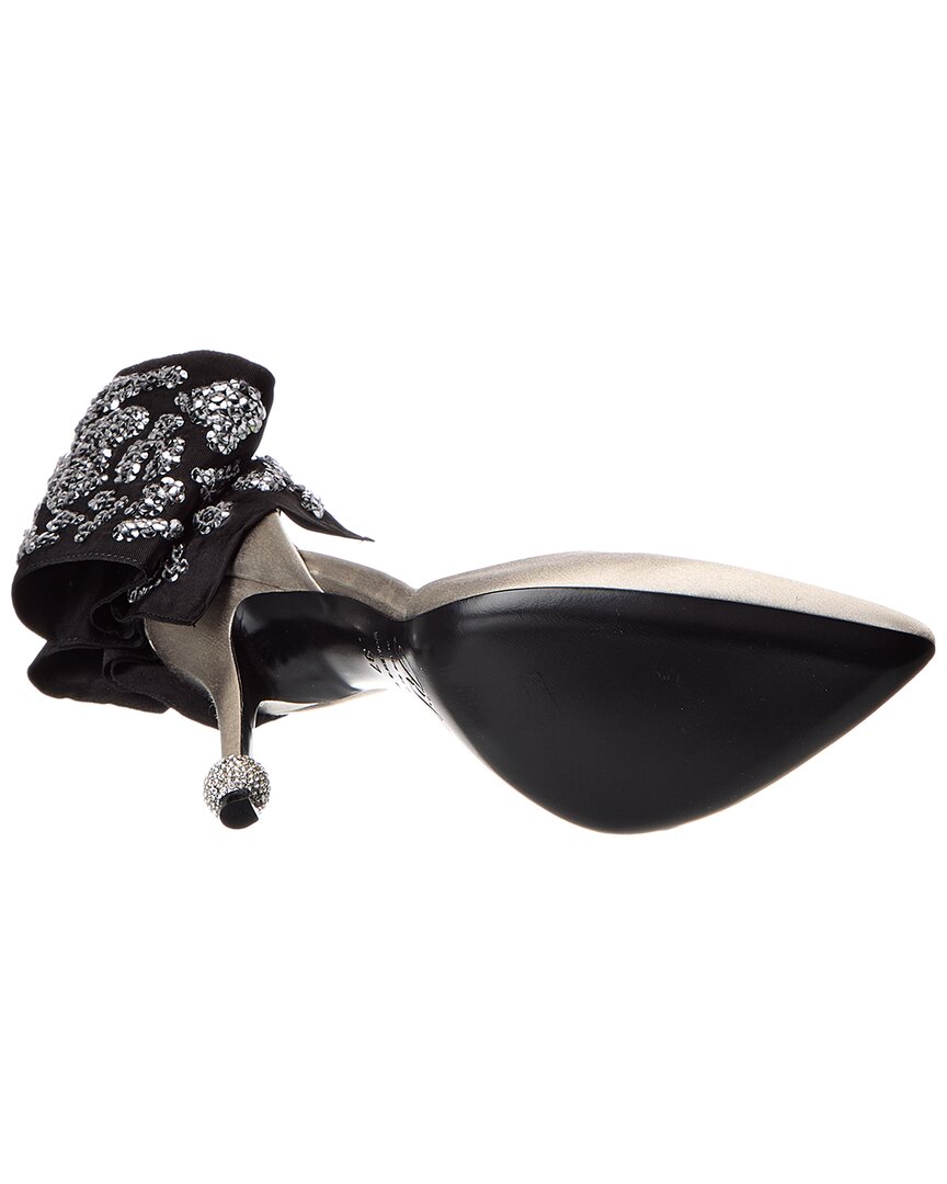 papillon satin pump