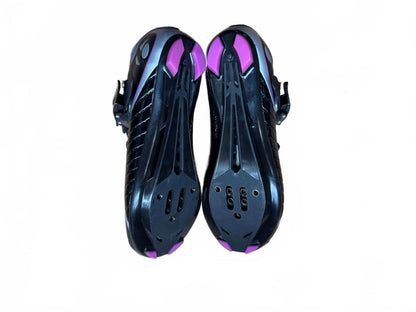 women's race dlx road shoe in black