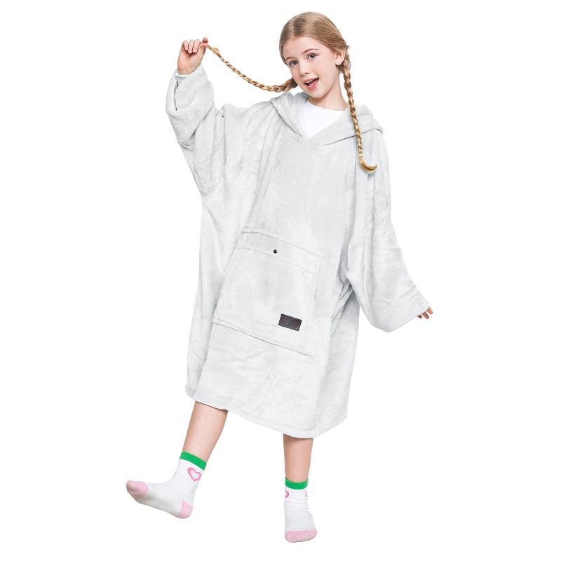 Catalonia Oversized Blanket Hoodie Sweatshirt for Kids, Wearable Fleece Pullover with Large Front Pocket, Teen Boys Girls Gift for Children's Day