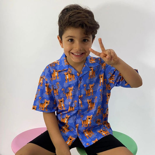 Ola! Otter Relaxed Fit Shirt - Tiger Tale-Blue