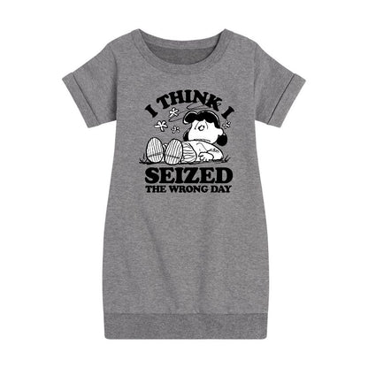 فستان لوسي "لقد استوليتُ على اليوم الخطأ" من الصوف بأكمام قصيرة للفتيات - Peanuts