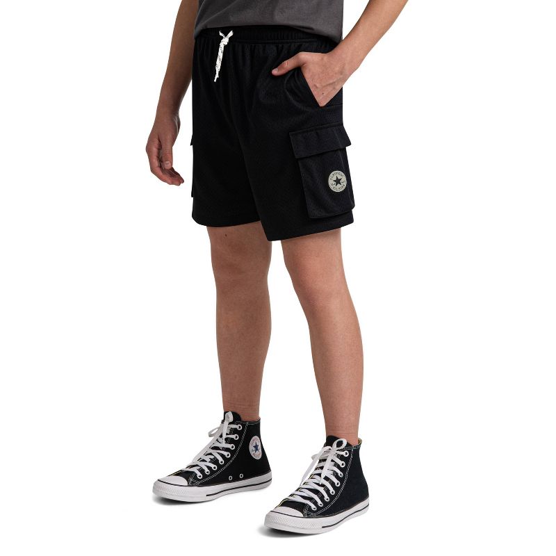 شورت كارجو شبكي بشعار All Star سهل الارتداء للأولاد من Converse®