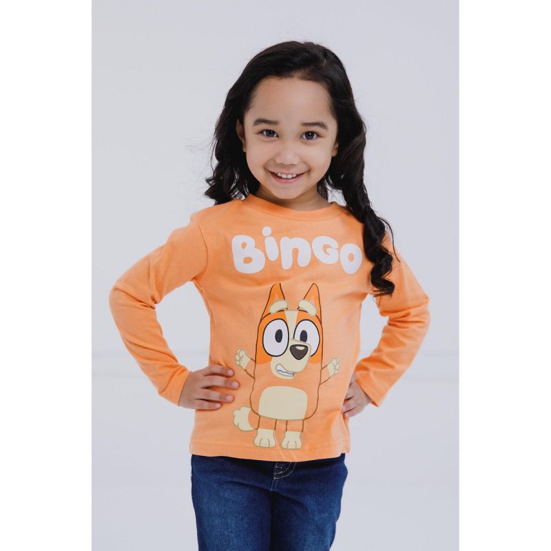 تي شيرت عائلي متناسق بأكمام طويلة من بلوي