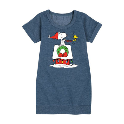 Girls' - Peanuts - Snoopy & Woodstock House Sleigh Graphic Short Sleeve Fleece Dress