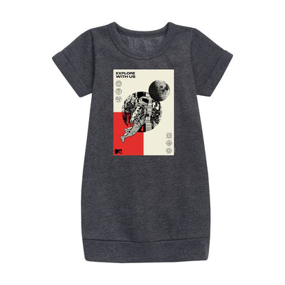 فستان صوف بأكمام قصيرة من إم تي في للبنات - استكشف معنا