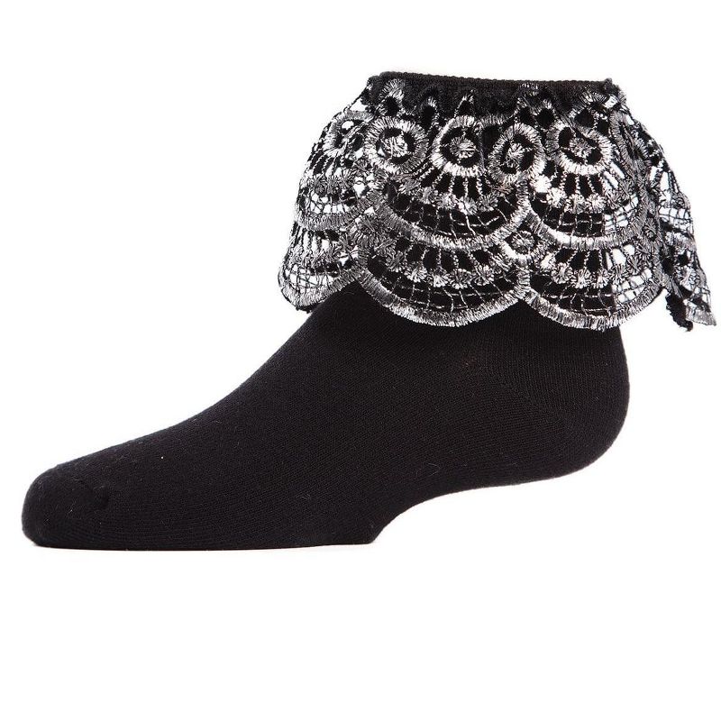 Memoi Metallic Scalloped Cotton Blend Anklet Socks