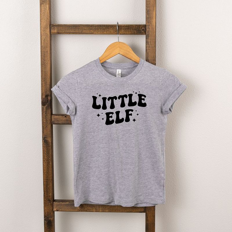 تي شيرت بأكمام قصيرة من مجموعة Little Elf للشباب من Juniper Shop