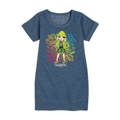 فستان صوف بأكمام قصيرة برسومات قوس قزح ورسومات جرافيتي بألوان قوس قزح للبنات من Jade Hunter - Rainbow High