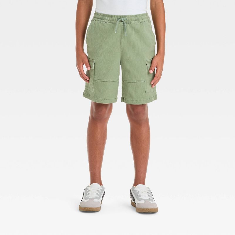 Boys' Mid-Rise Cargo Shorts - art class™
