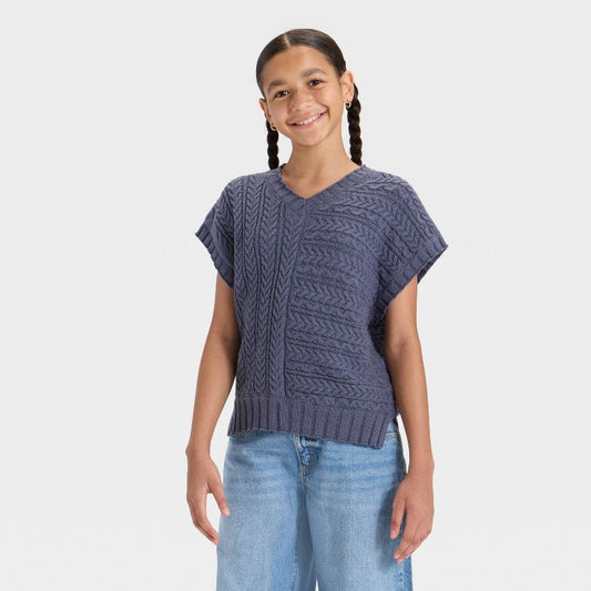 Girls' Cable Knit Pullover Sweater Vest - art class™