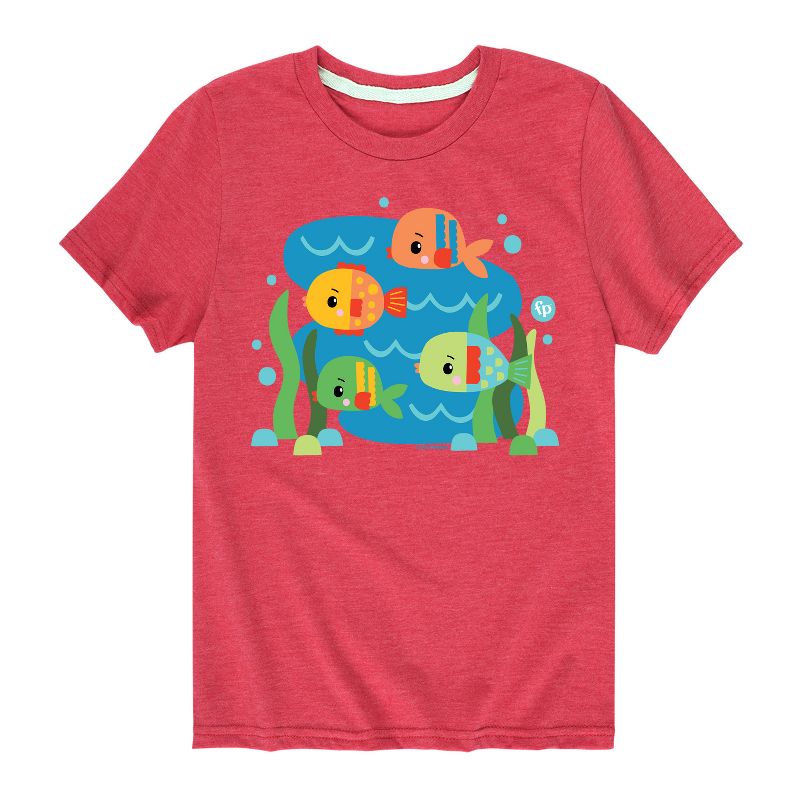 تي شيرت فيشر برايس للأولاد بأكمام قصيرة ورسومات جرافيكية