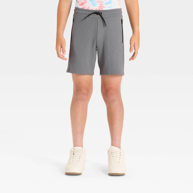 Boys' Mid-Rise Textured Knit Pull-On Shorts - art class™