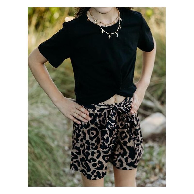 Girl's Summer 2 Piece Outfit Short Sleeve Twist Crop Top and Print Shorts Sets Cute Clothing Set 3-12Y
