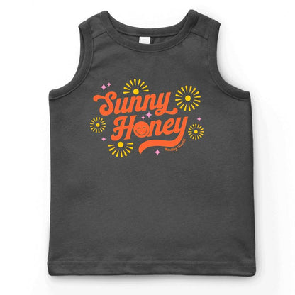 بلوزة شبابية بدون أكمام من SmileyWorld Sunny Honey من متجر Juniper Shop