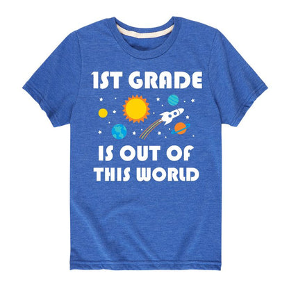 تي شيرت جرافيكي بأكمام قصيرة للصف الأول الابتدائي - رسالة فورية - من خارج هذا العالم