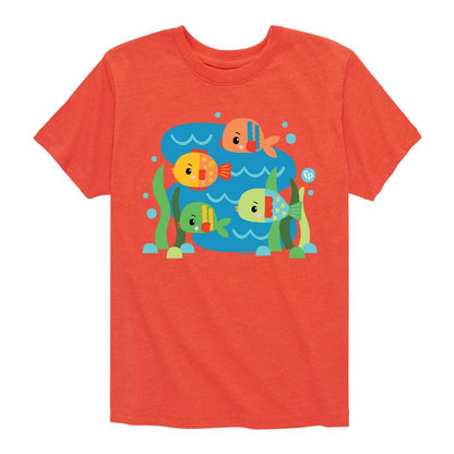 تي شيرت فيشر برايس للأولاد بأكمام قصيرة ورسومات جرافيكية