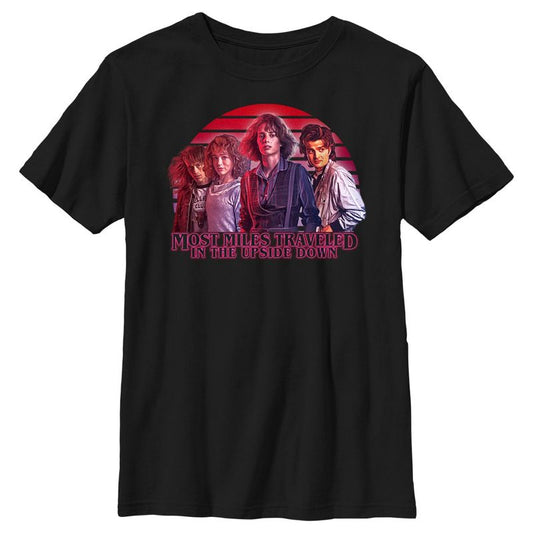 تي شيرت لقطة جماعية للمراهقين من مسلسل Stranger Things للأولاد