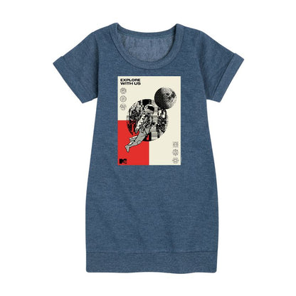 فستان صوف بأكمام قصيرة من إم تي في للبنات - استكشف معنا