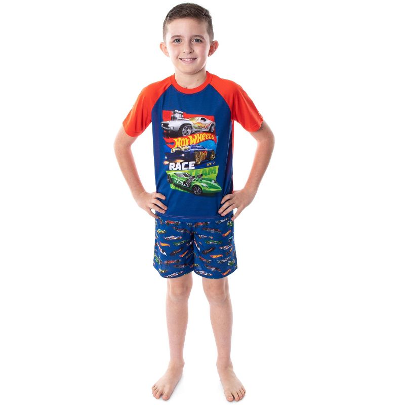طقم بيجامة للأولاد من Hot Wheels Cars، قميص وشورت، فريق سباق