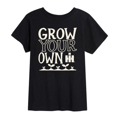 Boys' - Case IH - Grow Your Own Seedlings Short Sleeve Graphic T-Shirt