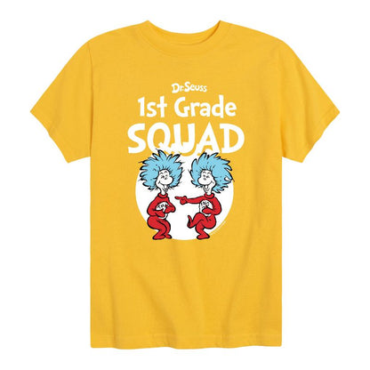 تي شيرت جرافيكي بأكمام قصيرة للأولاد من سلسلة دكتور سوس - الشيء 1 الشيء 2 الصف الأول