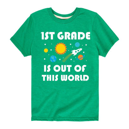 تي شيرت جرافيكي بأكمام قصيرة للصف الأول الابتدائي - رسالة فورية - من خارج هذا العالم