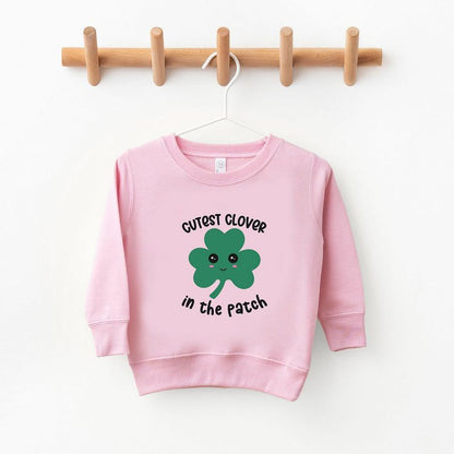 سويت شيرت جرافيكي ناعم للغاية من Juniper Shop بتصميم Clover Youth الأجمل