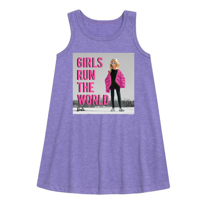 فستان بناتي - باربي - فتيات يديرن العالم - بدون أكمام - تصميم جرافيكي