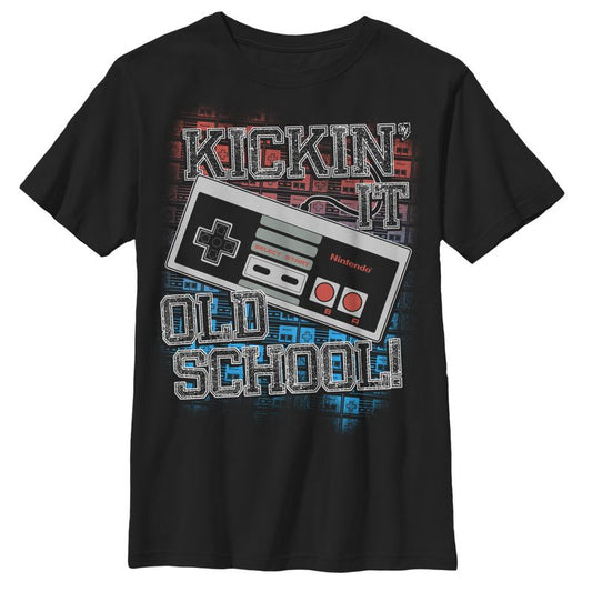 تي شيرت للأولاد من Nintendo Kicking It Old School NES Controller