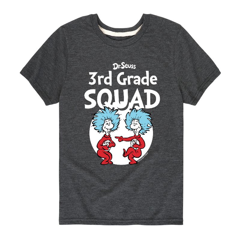 تي شيرت جرافيكي بأكمام قصيرة للأولاد من دكتور سوس - الصف الثالث - المجموعة الأولى والثانية