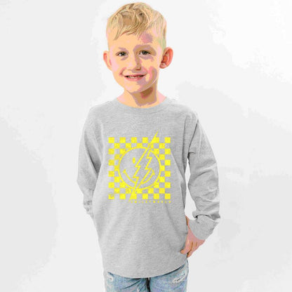 تي شيرت شبابي بأكمام طويلة من مجموعة The Juniper Shop SmileyWorld Checkered Lightning Distressed Youth