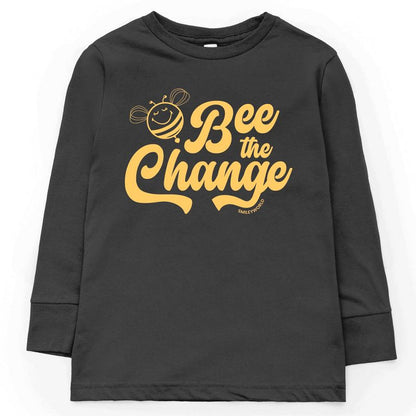 تي شيرت بأكمام طويلة للشباب من The Juniper Shop SmileyWorld Bee the Change