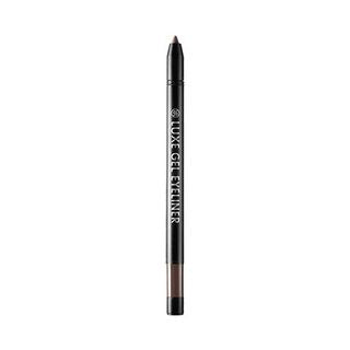 #02 Dark Brown