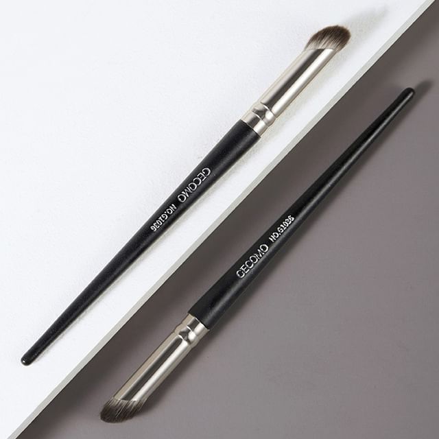 Mogugu, Concealer Brush