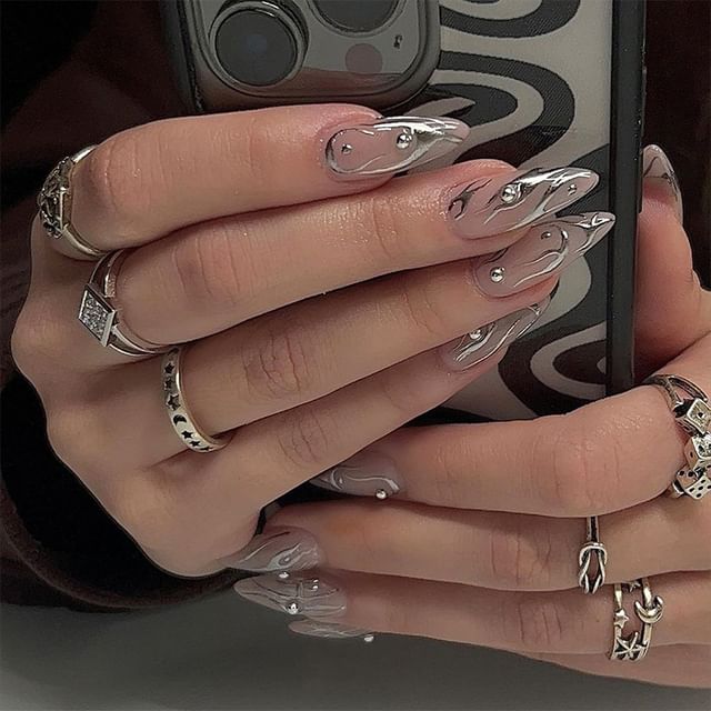 Candyvina, Rhinestone Fire Press On Nails