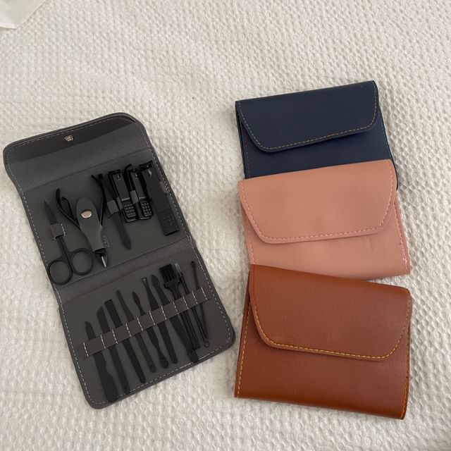 Minbrogy, Set of 16: Manicure Kit (Multi-purpose: Nail, Eyebrow, Ear Care)