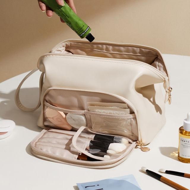 Choyu, Faux Leather Travel Makeup Bag