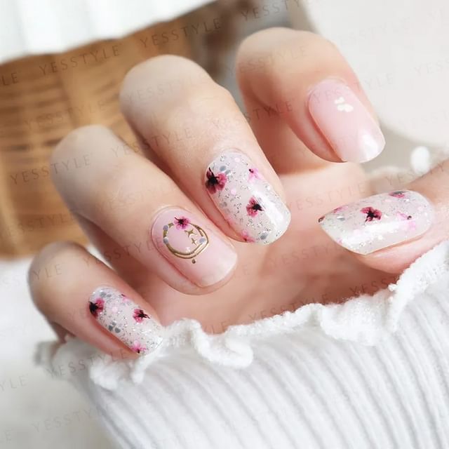 24 pcs