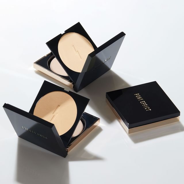 PONY EFFECT, Coverstay Poreless Powder Foundation - 3 Colors