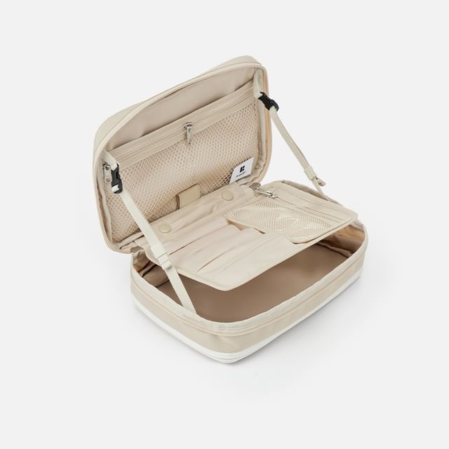 Branden, Expandable Beauty Pouch - 5 Colors