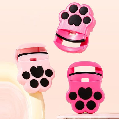 xixi, Mini Cat Paws Eyelash Curler