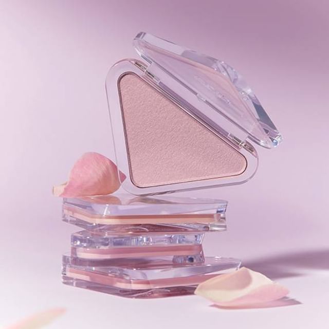 CLIO, Essential Blush Tap - 2 Colors