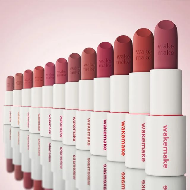 WAKEMAKE, Soft Blurring Balm Stick - 10 Colors
