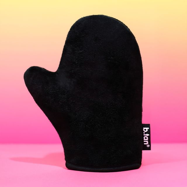 b.tan, I don't want tan on my hands - tan mitt