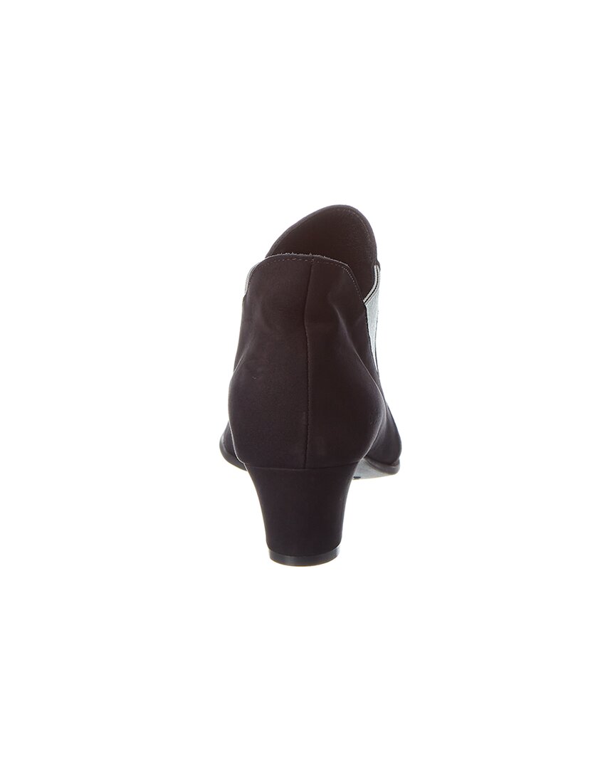 musc suede bootie