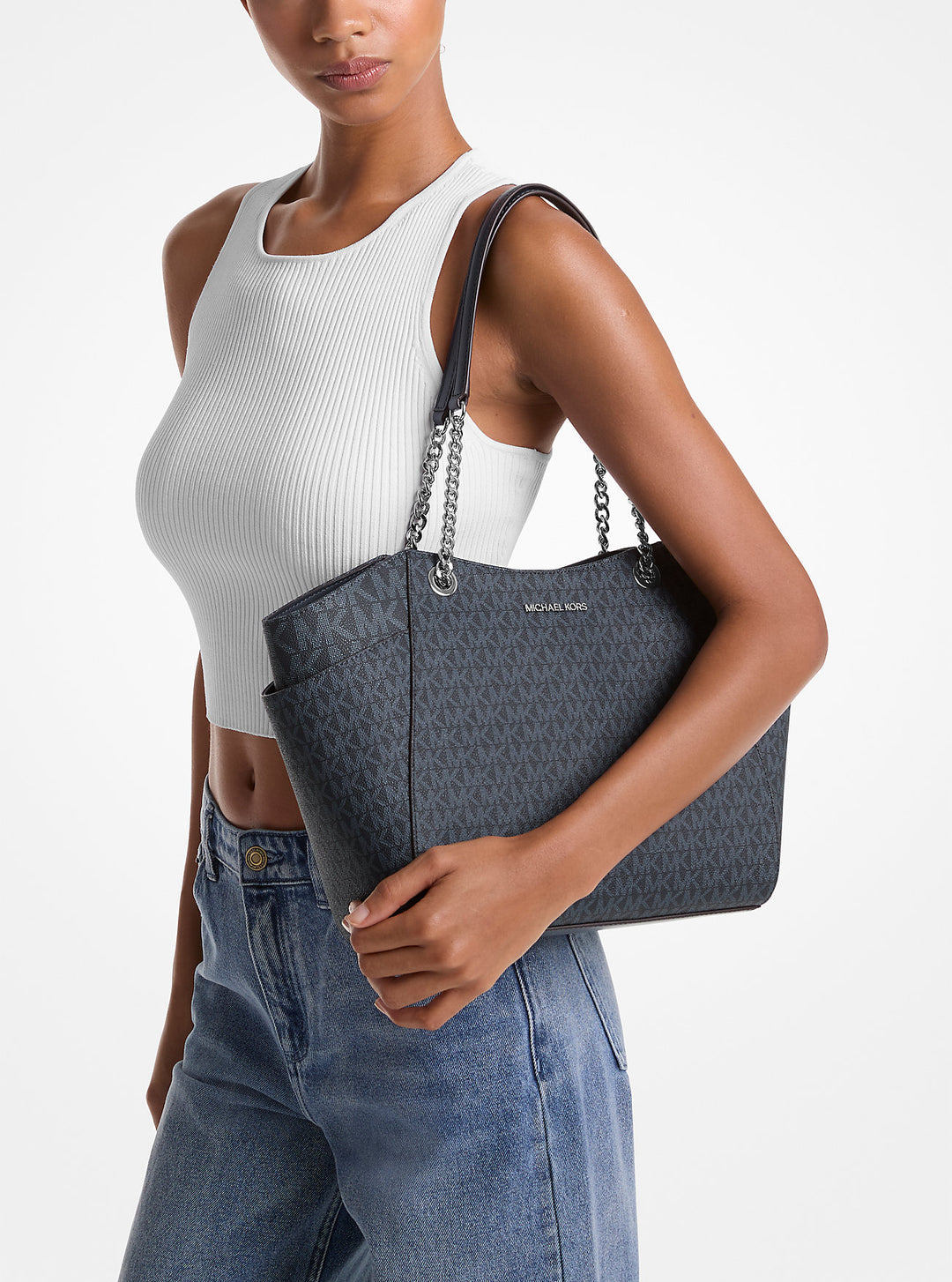jet set large signature logo shoulder bag