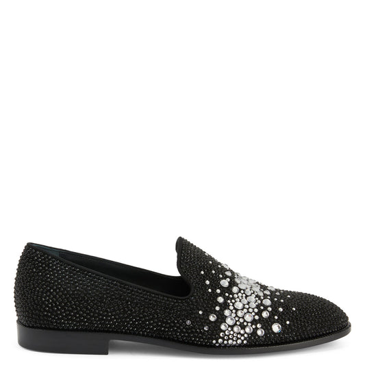 US 7 - black