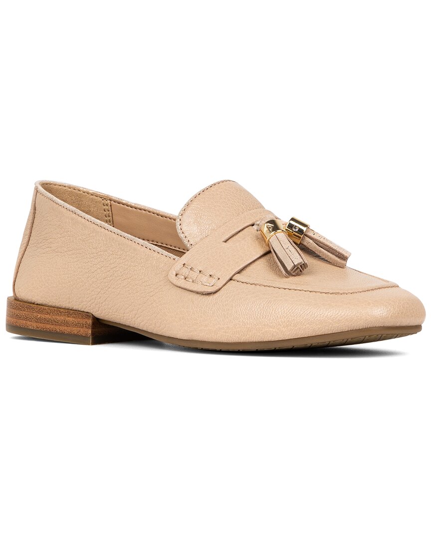 US 7 - beige