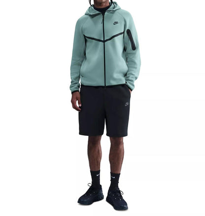 Medium - light blue
